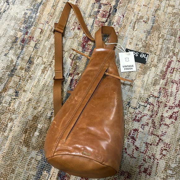 THE SAK ON THE GO SLING BACKPACK - Picture 1 of 3